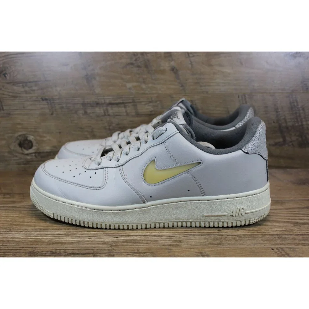 Nike Air Force 1 '07 LX men's‎ bone grey vanilla low top lace up sneakers 10.5